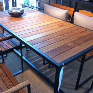 Стол обеденный в стиле LOFT